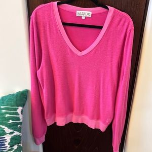 Wildfox hot pink v-neck sweatshirt, spandex/poly blend, ultra comfy! Size large